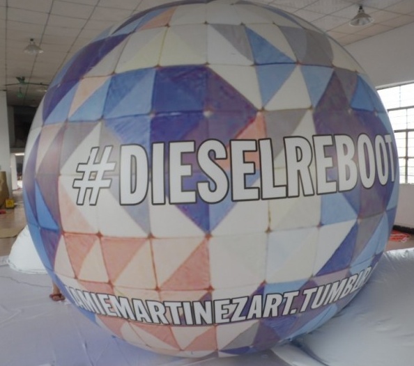 White Blue Helium Dieselreboot Sphere